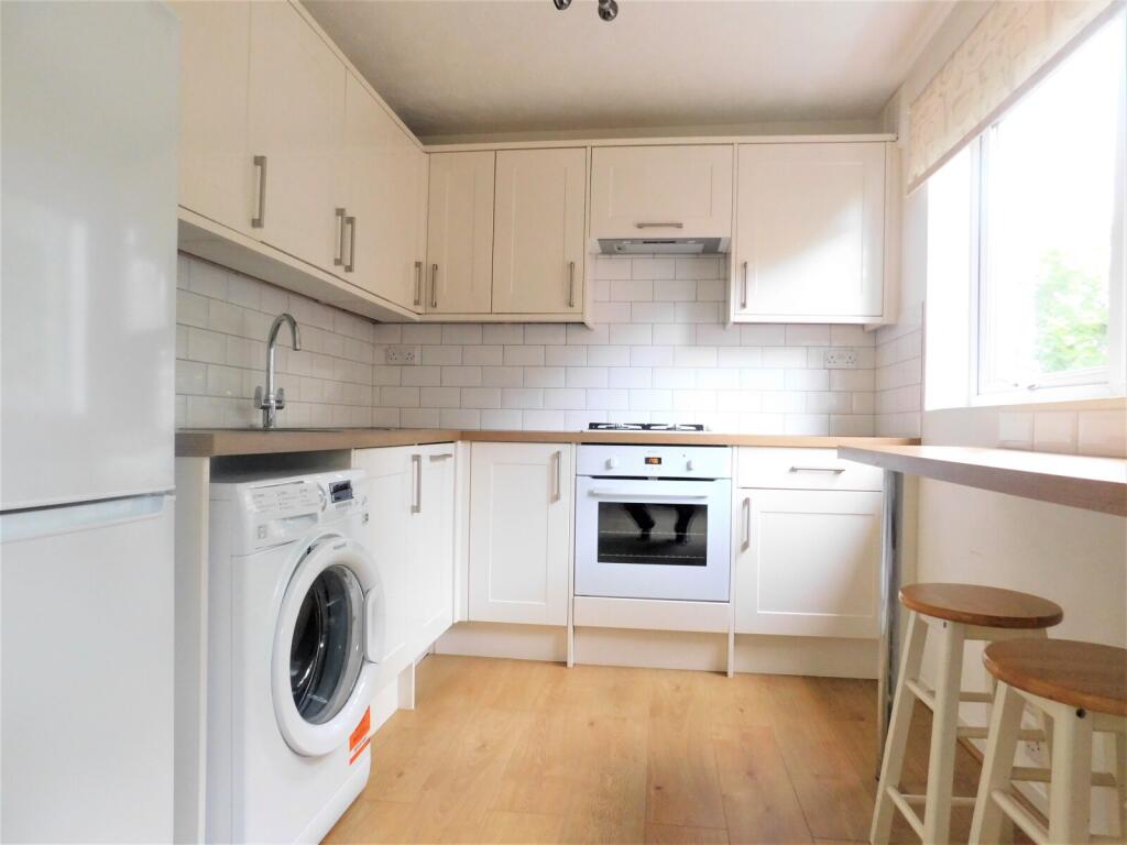 Main image of property: The Avenue, Worcester Park, Surrey, KT4