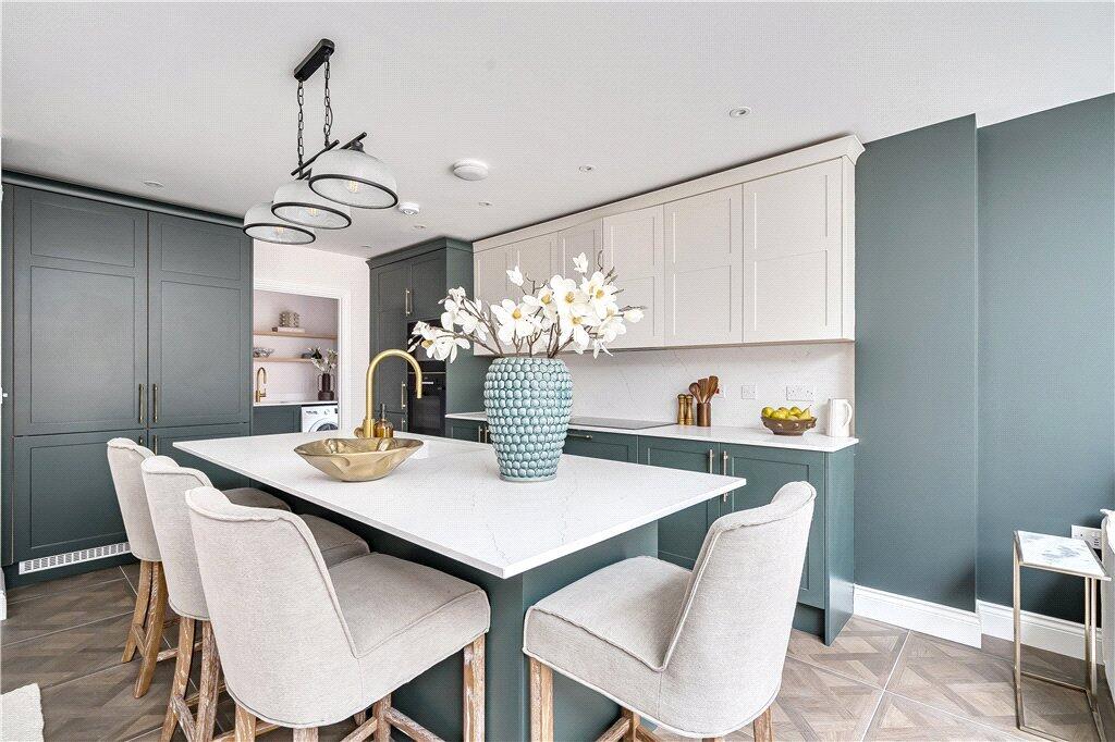 House in Reigate and Banstead, Surrey - View 4