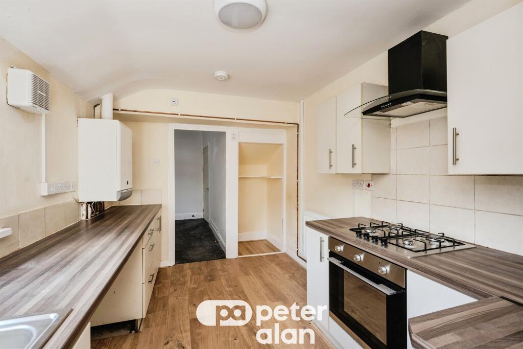 House in Swansea, Taibach, Tai-Bach - View 4