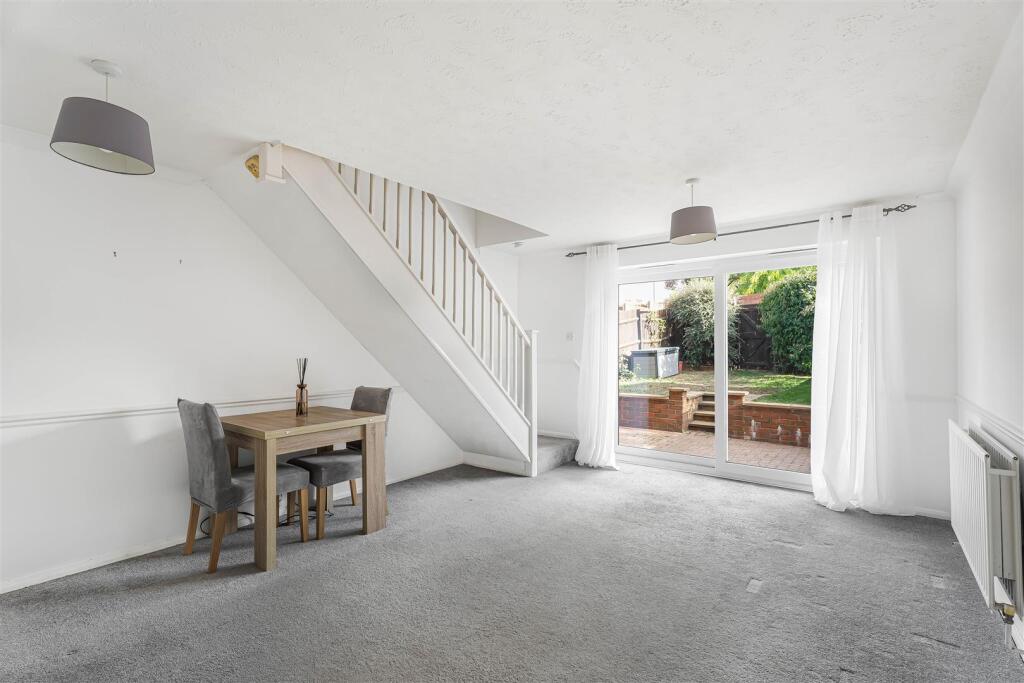 House in Stevenage - View 2