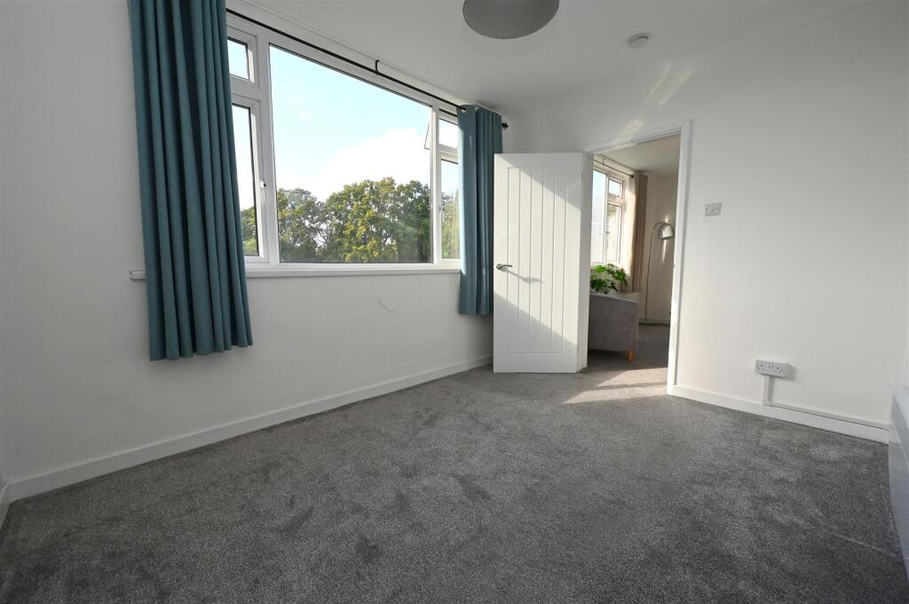 Additional image 5 of Savoy Close, Harborne, Birmingham