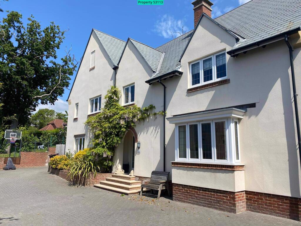 House in Lyme Regis, Dorset - View 3
