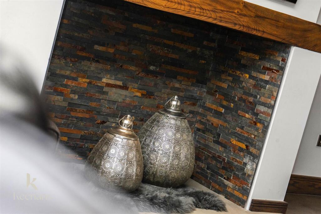 Additional image 84 of Manchester Road, Clowbridge, Burnley