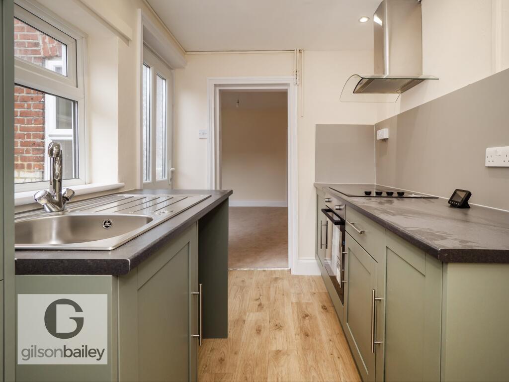 House in Norwich, New Catton - More