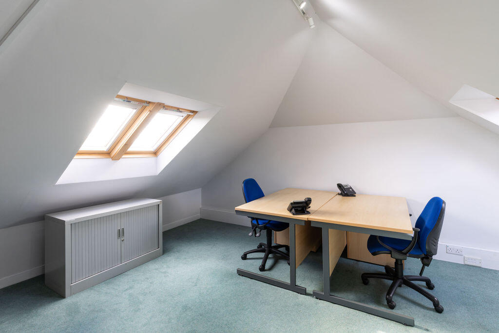 3 Person Loft Office
