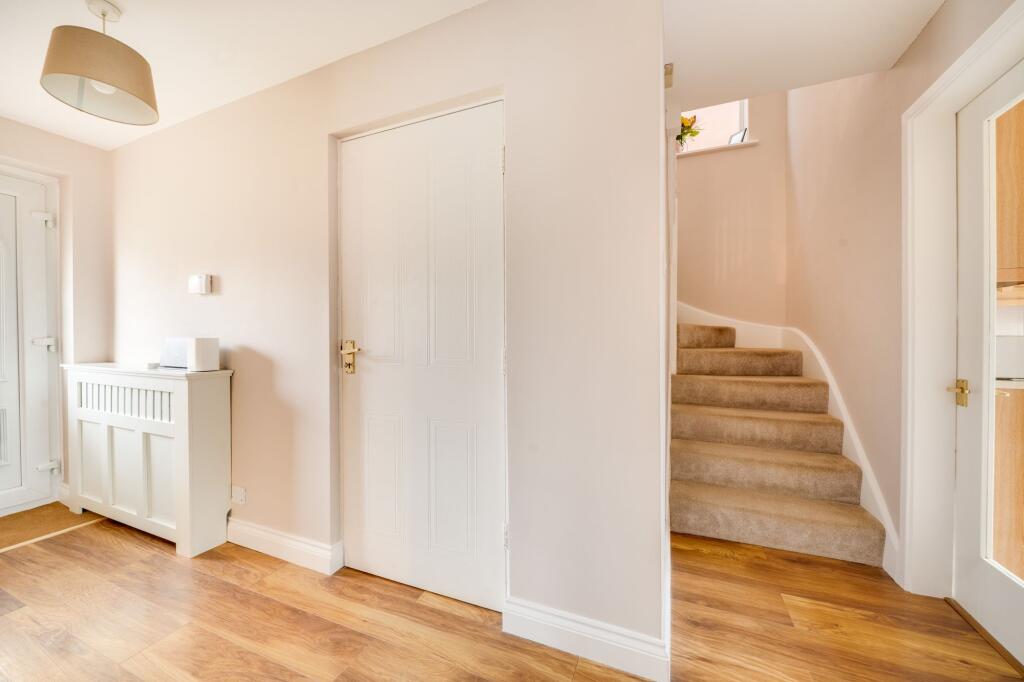 3, Gooch Close, Telford, TF7 photo 5