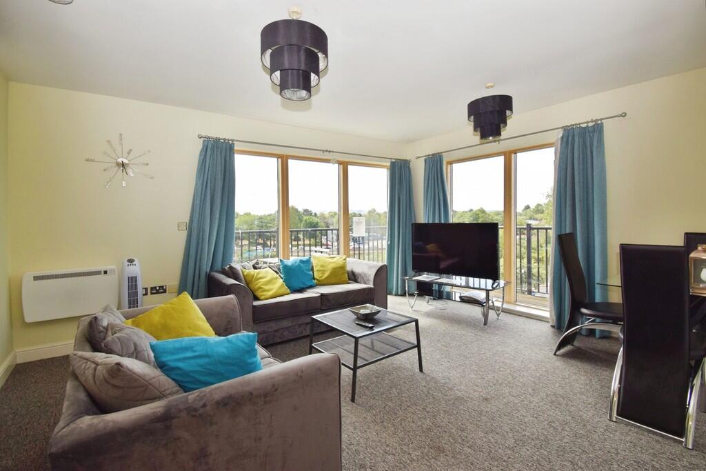 Apartment in Worcester - View 4