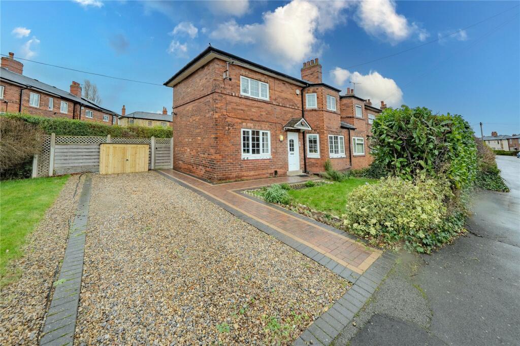 Main image of property: Cragside Crescent, Leeds, West Yorkshire