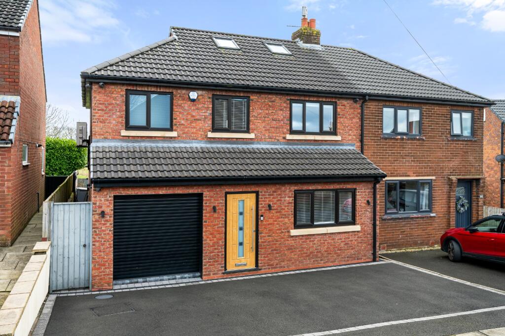 Main image of property: Meadow Way, Blackrod, Bolton, BL6 5