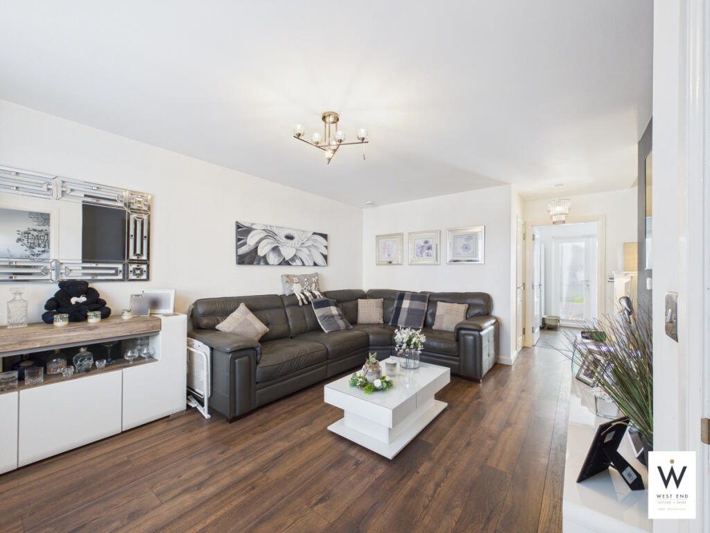 House in Paisley - View 2