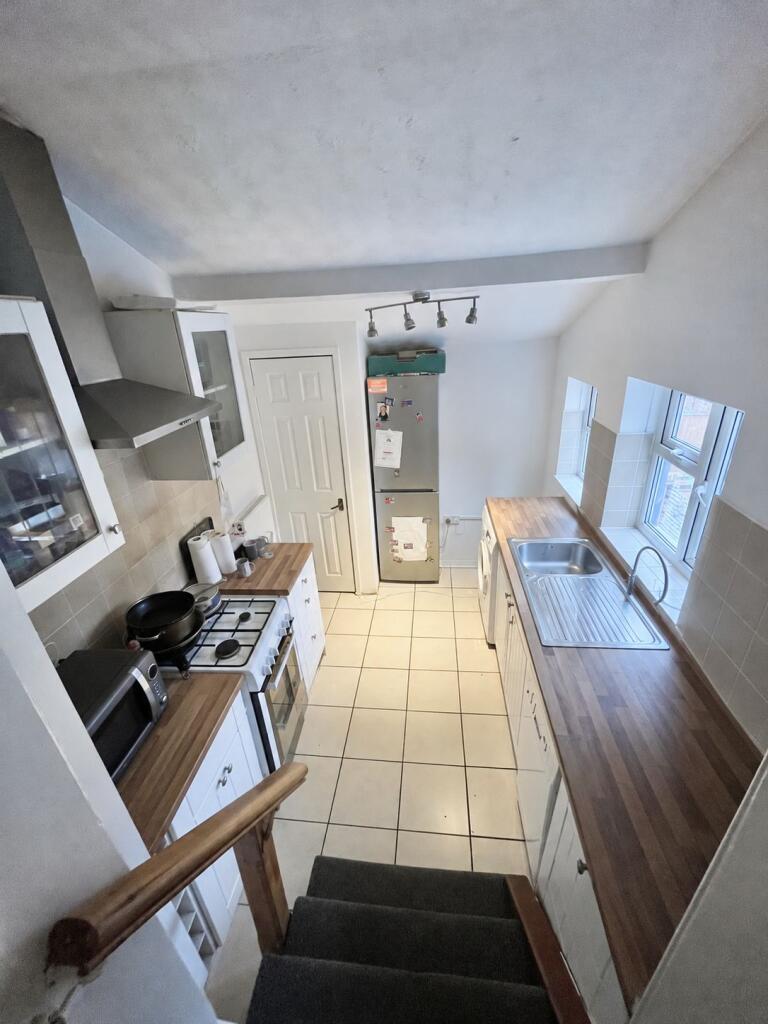 Apartment in Newcastle upon Tyne - View 5