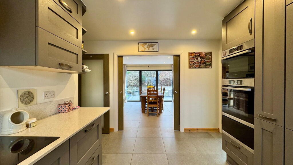 Wendan Road, Newbury, RG14 7AE photo 4