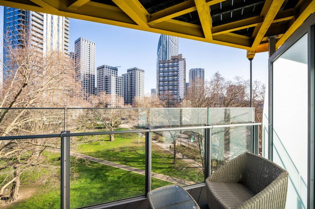 Main image of property: Churchyard Row, Elephant and Castle, London, SE11