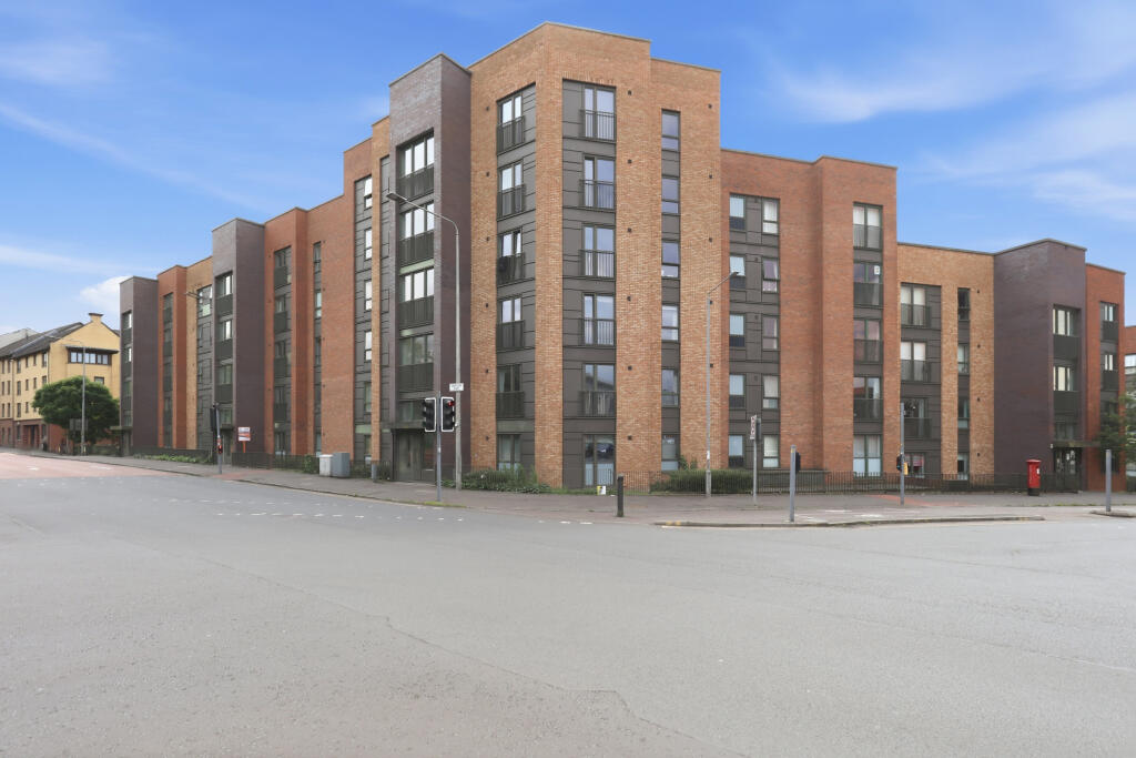Main image of property: 2/1 751 Garscube Road, Firhill, Glasgow, G20