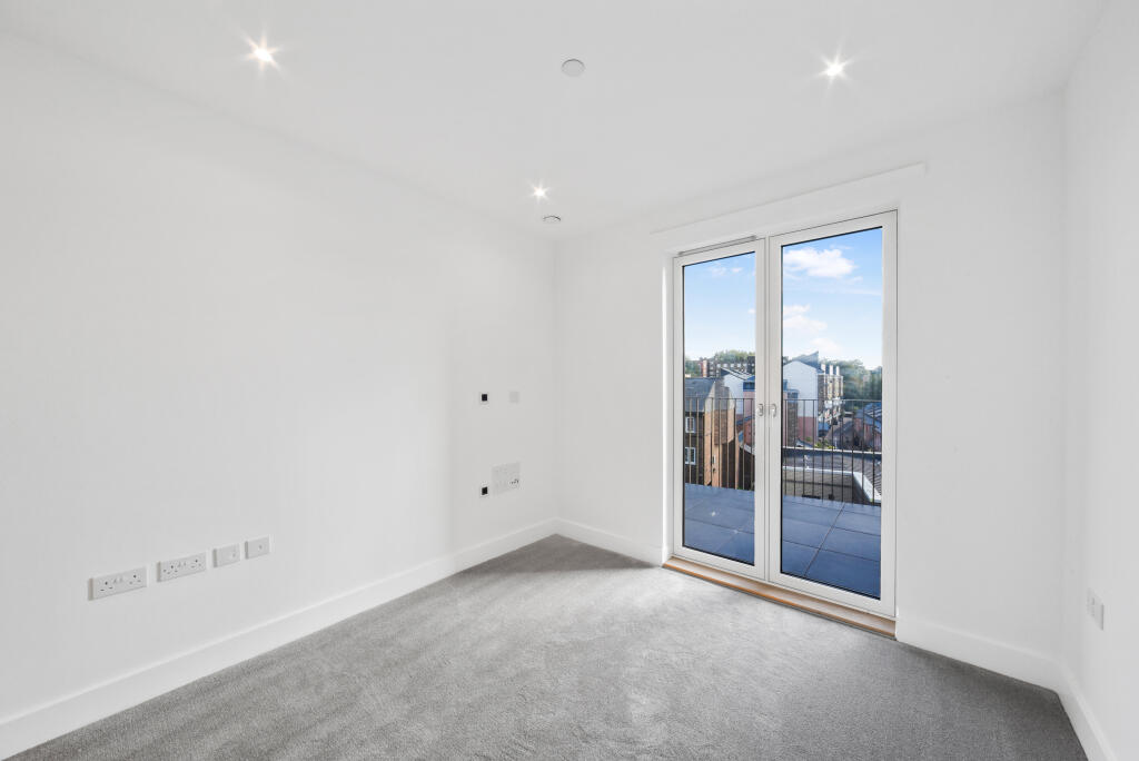 Apartment in London - View 5