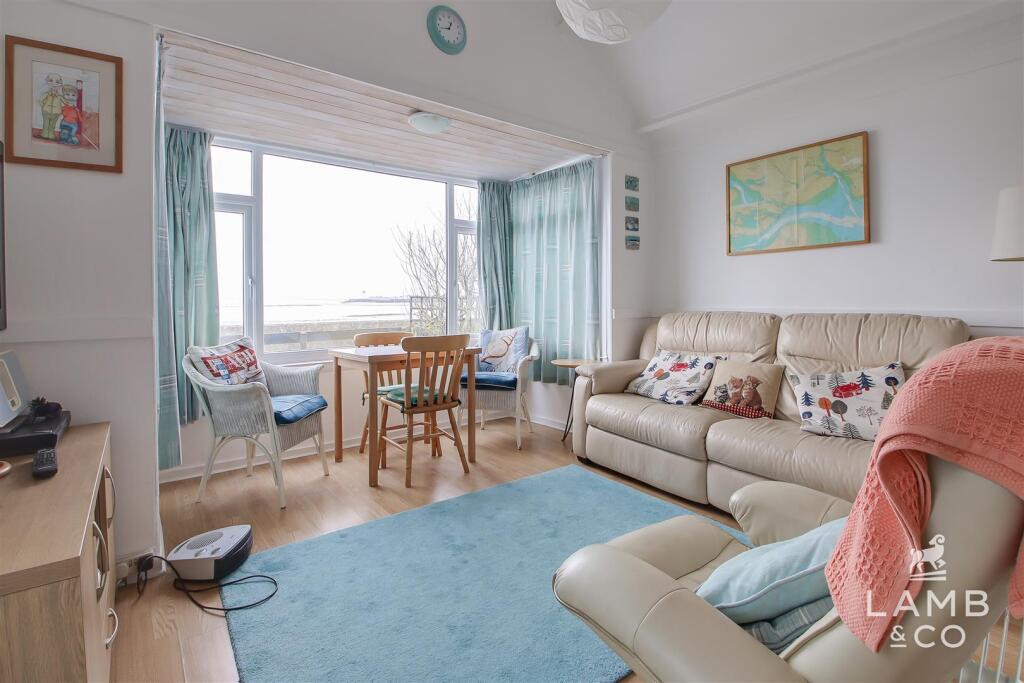 Tower Estate, Point Clear Bay photo 3