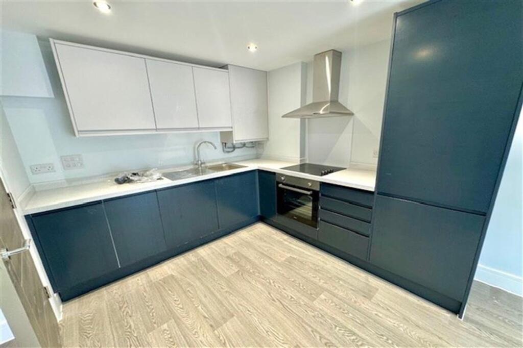 Main image of property: Canal Walk, Clarendon Apartments Canal Walk, SO14