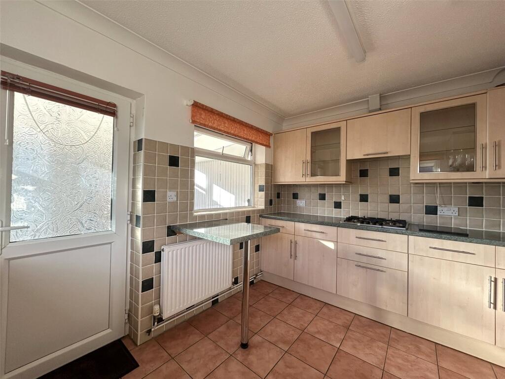 House in Taunton - View 5