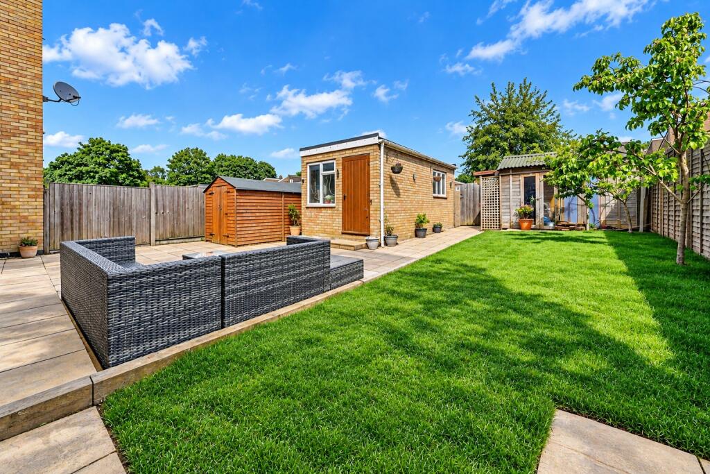 House in Stevenage - More