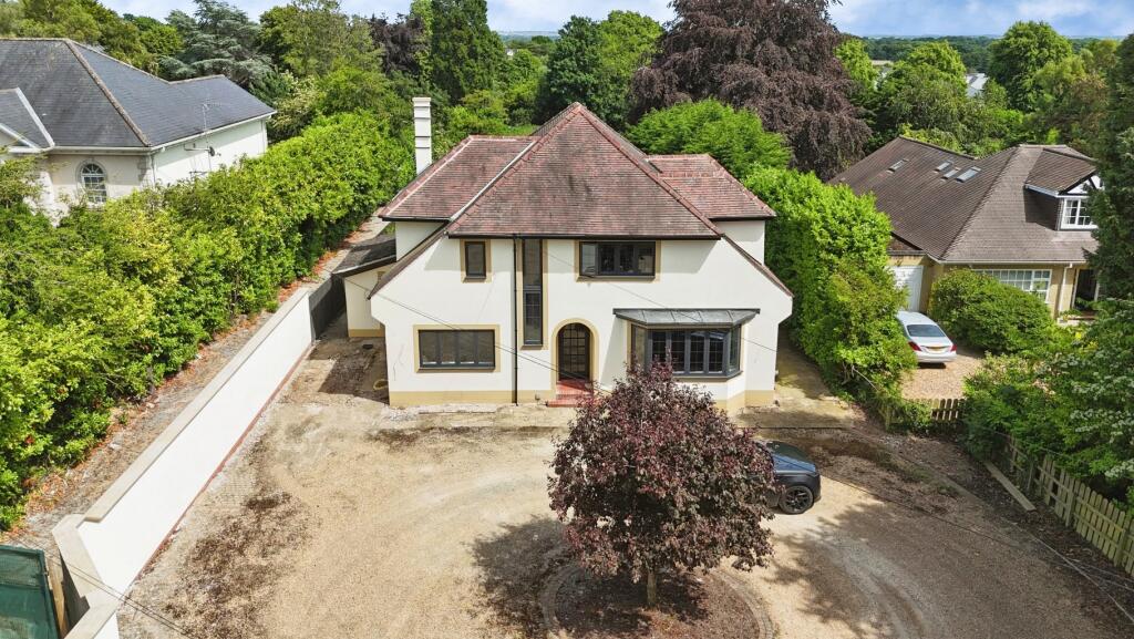 Main image of property: Kemp Road, Swanland, North Ferriby, HU14 3LZ