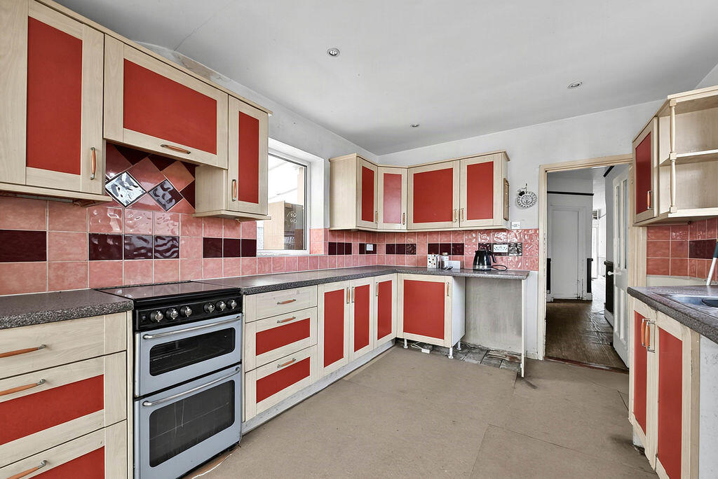House in Portsmouth - View 5