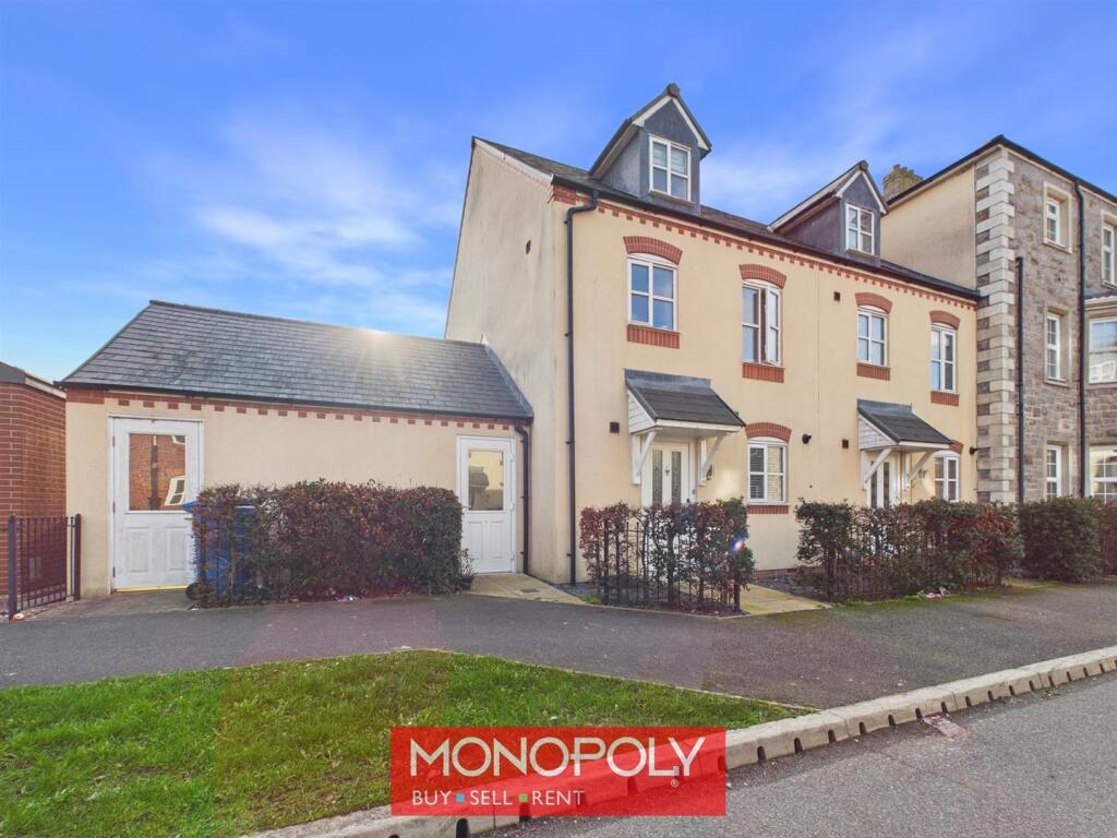 Main image of property: Stryd Y Wennol, Ruthin