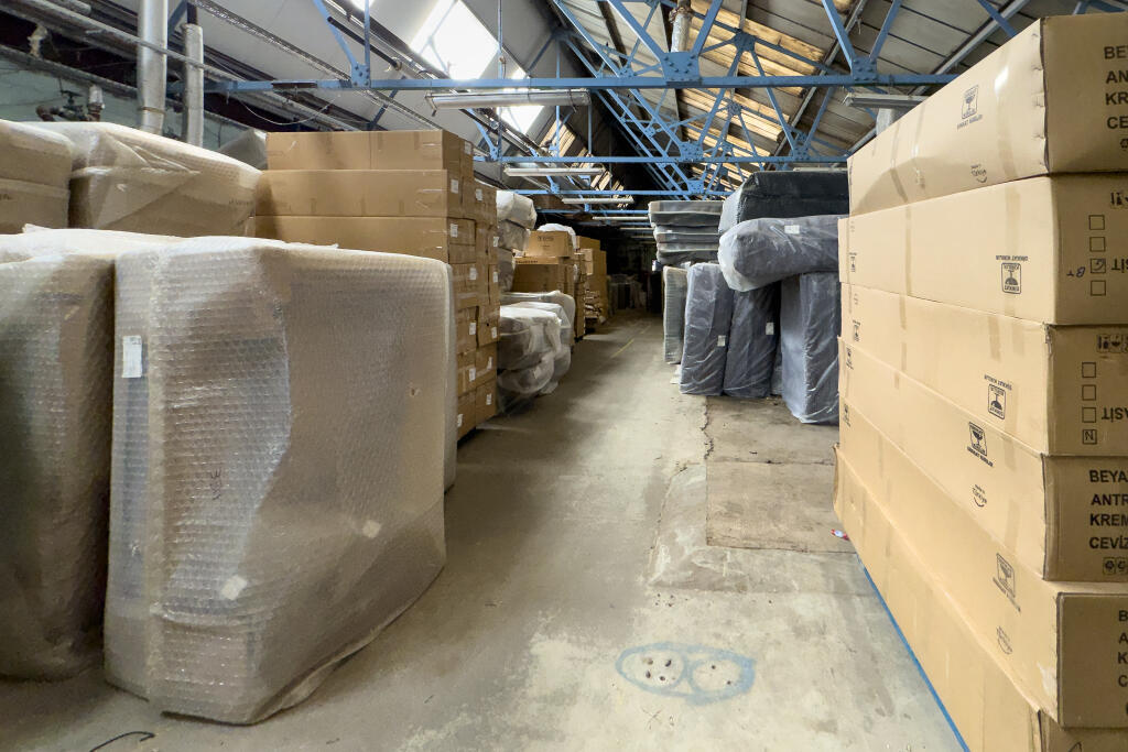 Distribution Warehouse for sale in Suffok