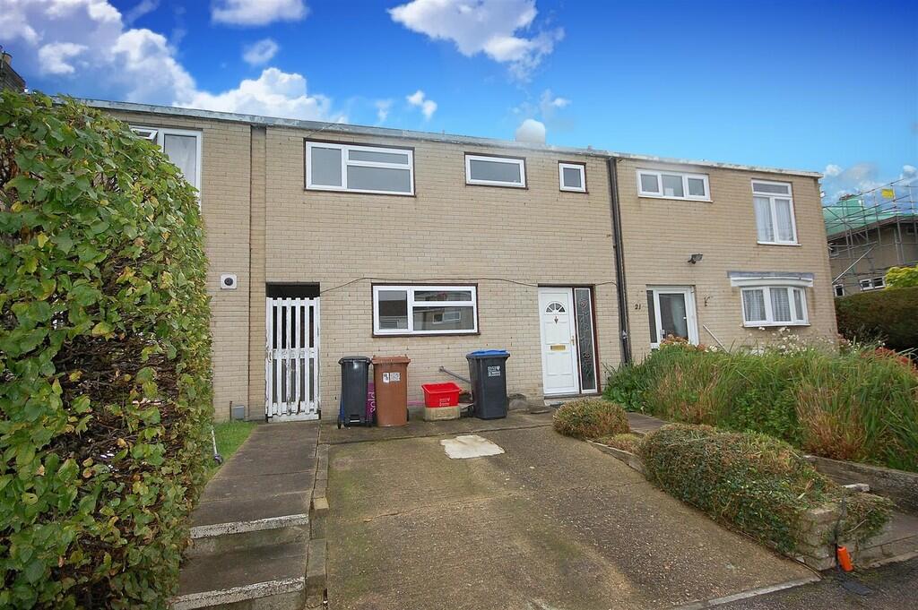 Main image of property: Deerswood Avenue, Hatfield