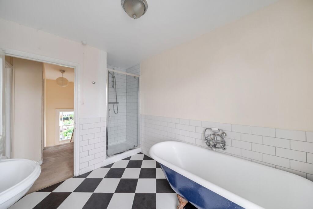 House in London - More
