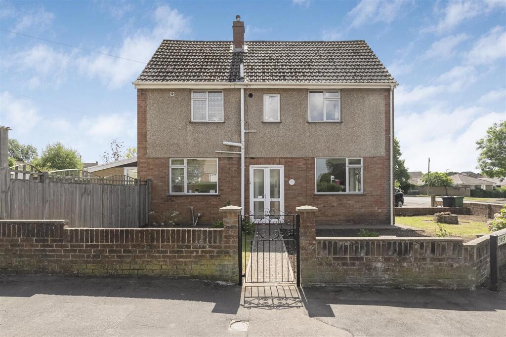 Main image of property: Beesmoor Road, Frampton Cotterell, BRISTOL