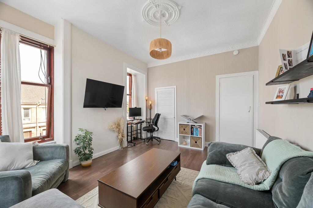 Apartment in Glasgow, New Cathcart, Cathcart - View 5