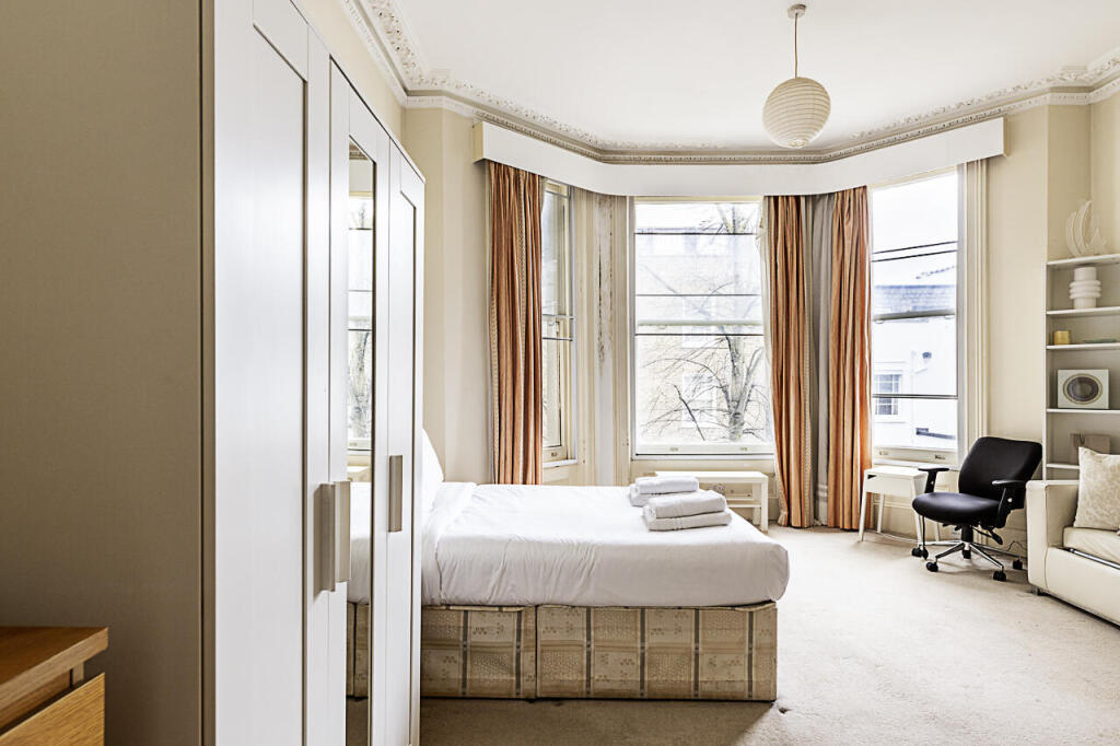 Main image of property: 24 Pembridge Square