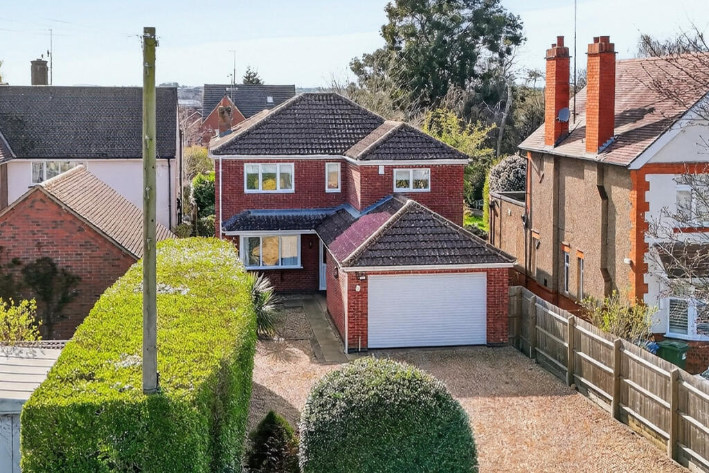 Main image of property: Polwell Lane, Barton Seagrave, NN15