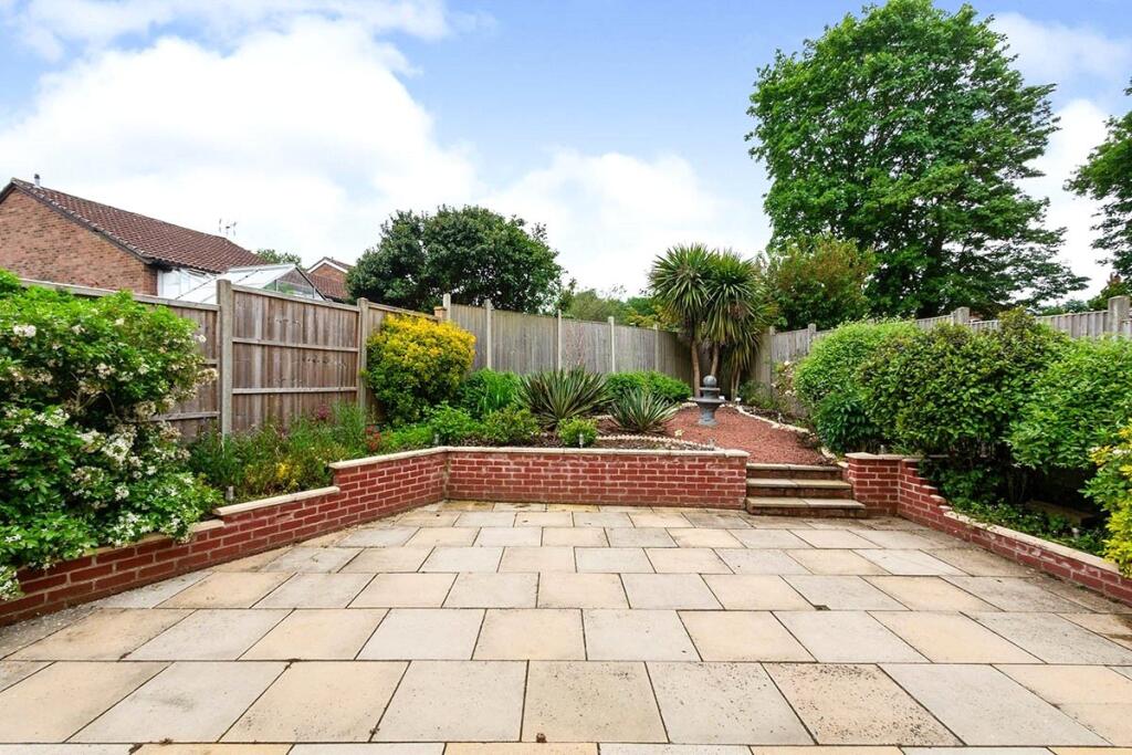 House in Reading - View 4