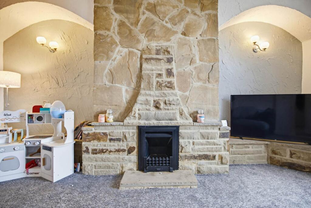 Additional image 7 of 2 Pleasant Place, Allerton, Bradford, West Yorkshire, BD15 7EA