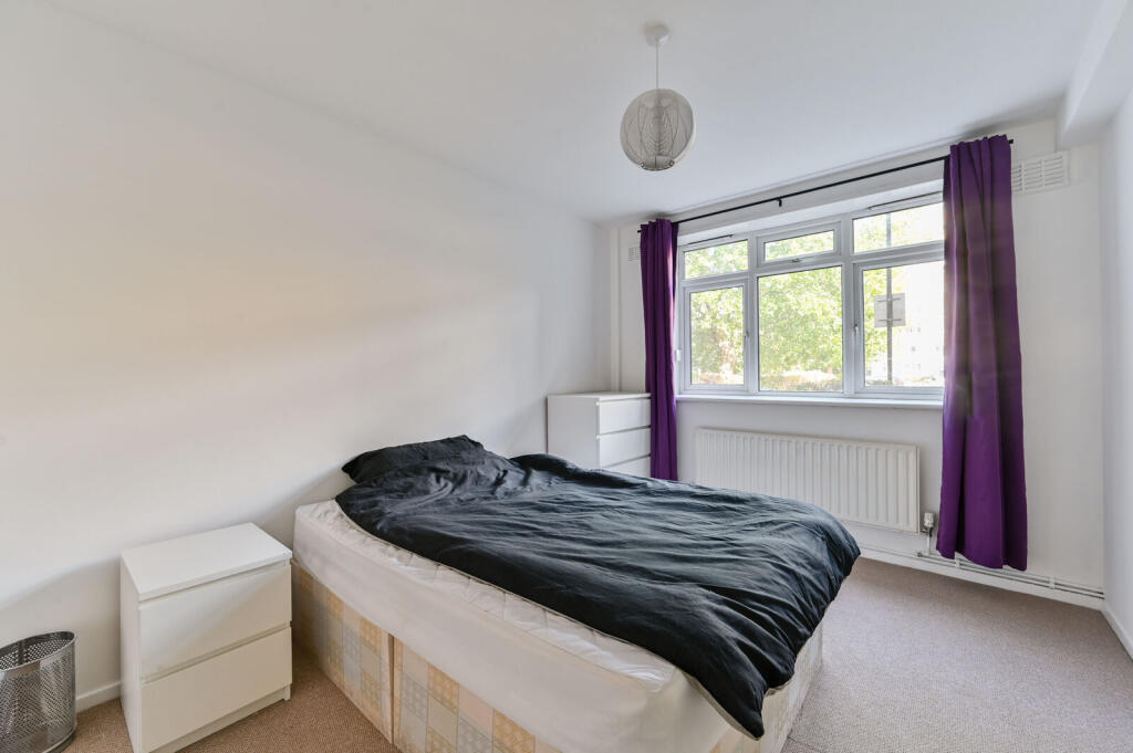 Apartment in London - View 5