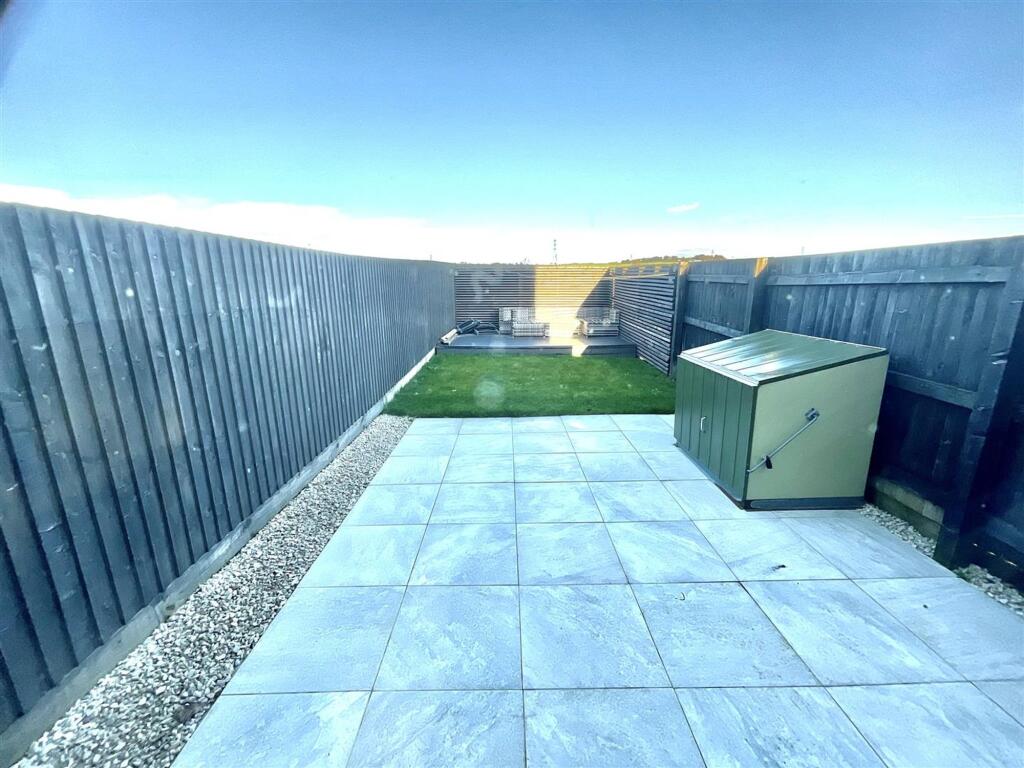 House in York - View 5