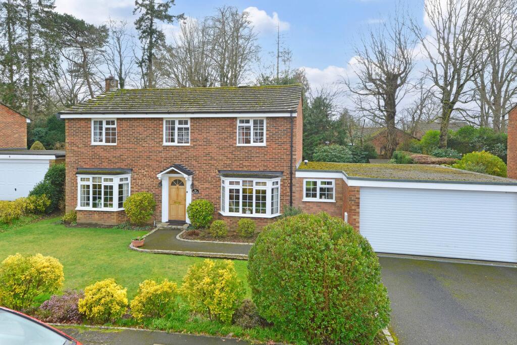 Main image of property: Cromwell Place, Cranleigh, GU6