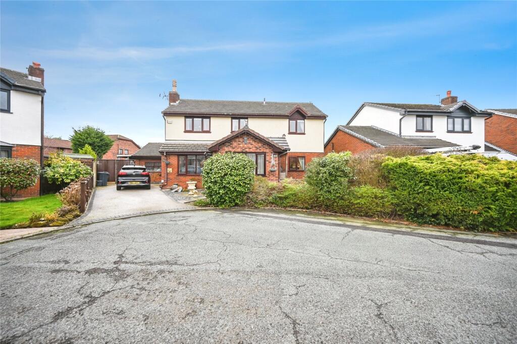 Main image of property: Raleigh Close, WARRINGTON, Cheshire, WA5