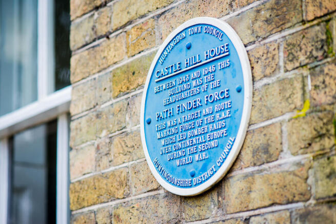 Plaque