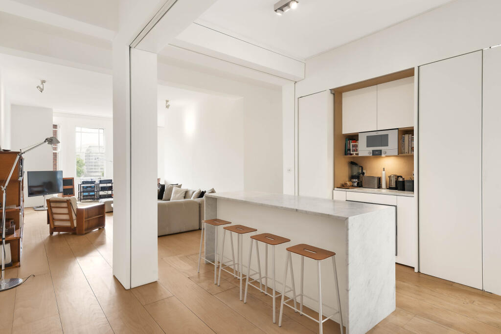 Apartment in London - View 4