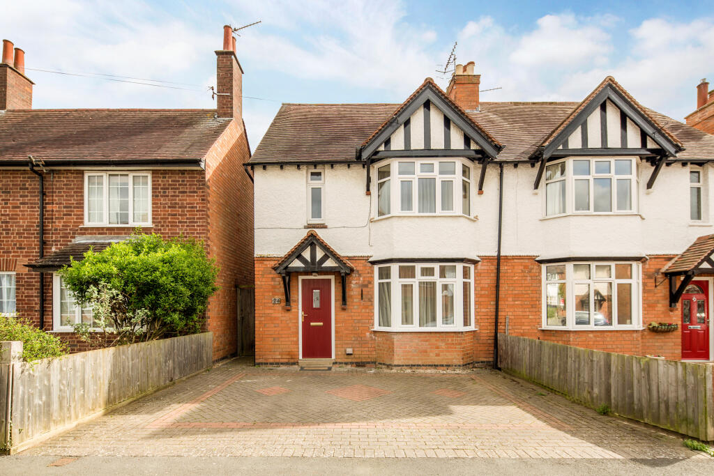 Main image of property: Albany Road, Stratford-Upon-Avon, CV37