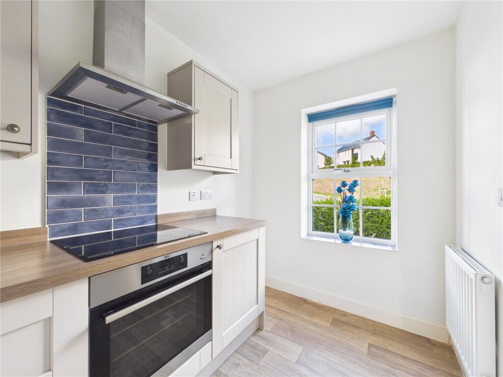 House in Exeter - View 3