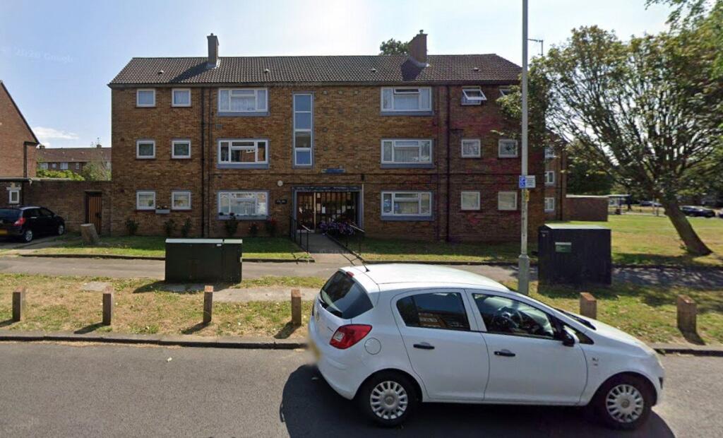 Main image of property: Whipperley Way, Luton, Bedfordshire, LU1