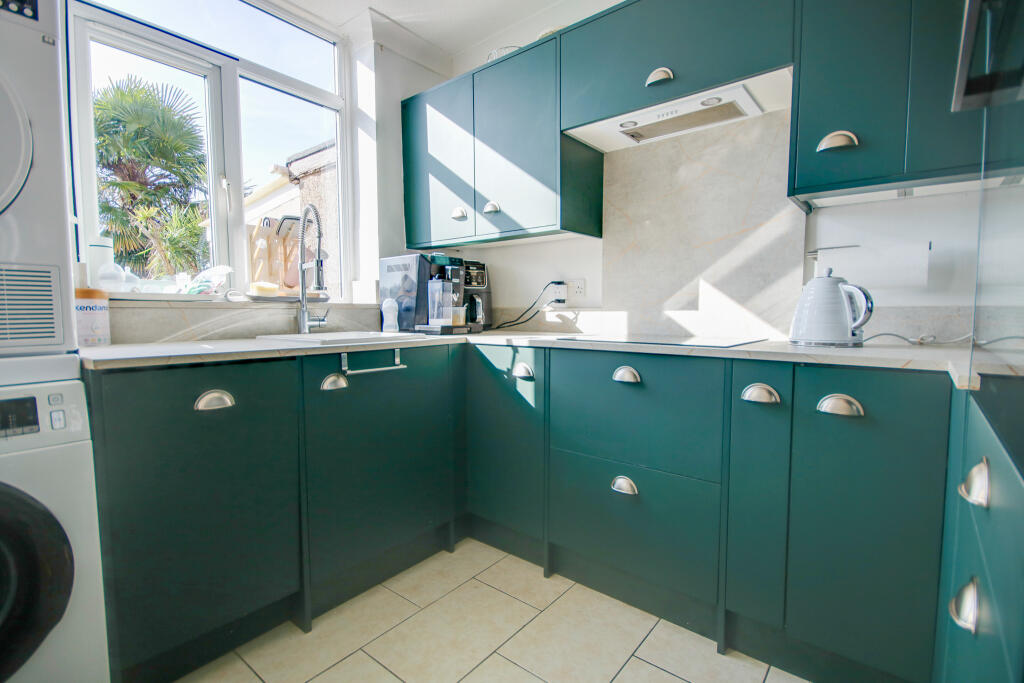 Main image of property: SHOLING! STUNNING BRAND NEW SHOWER ROOM! OFF ROAD PARKING!