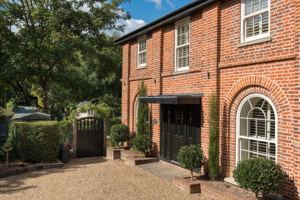 House in Colchester, Lexden - More