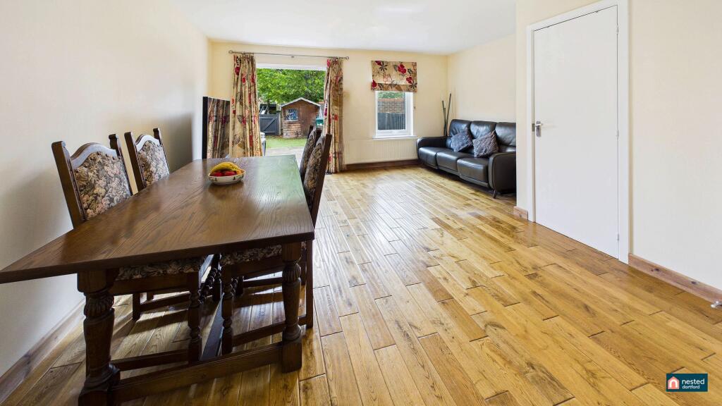 House in Dartford, The Bridge - View 4