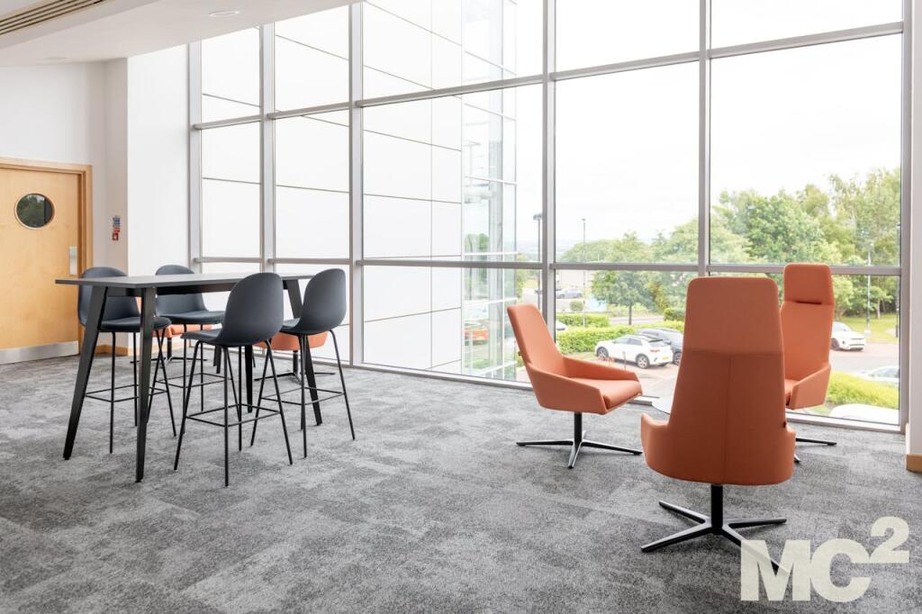 1st Floor business lounge.jpg