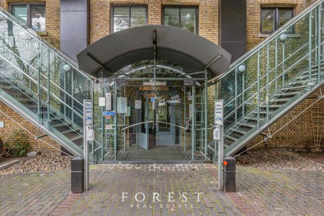 Forest_Real_Estate-_8_Iron_Bridge_House-10.jpg