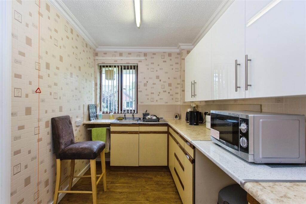 Apartment in Preston, Lancashire - View 4